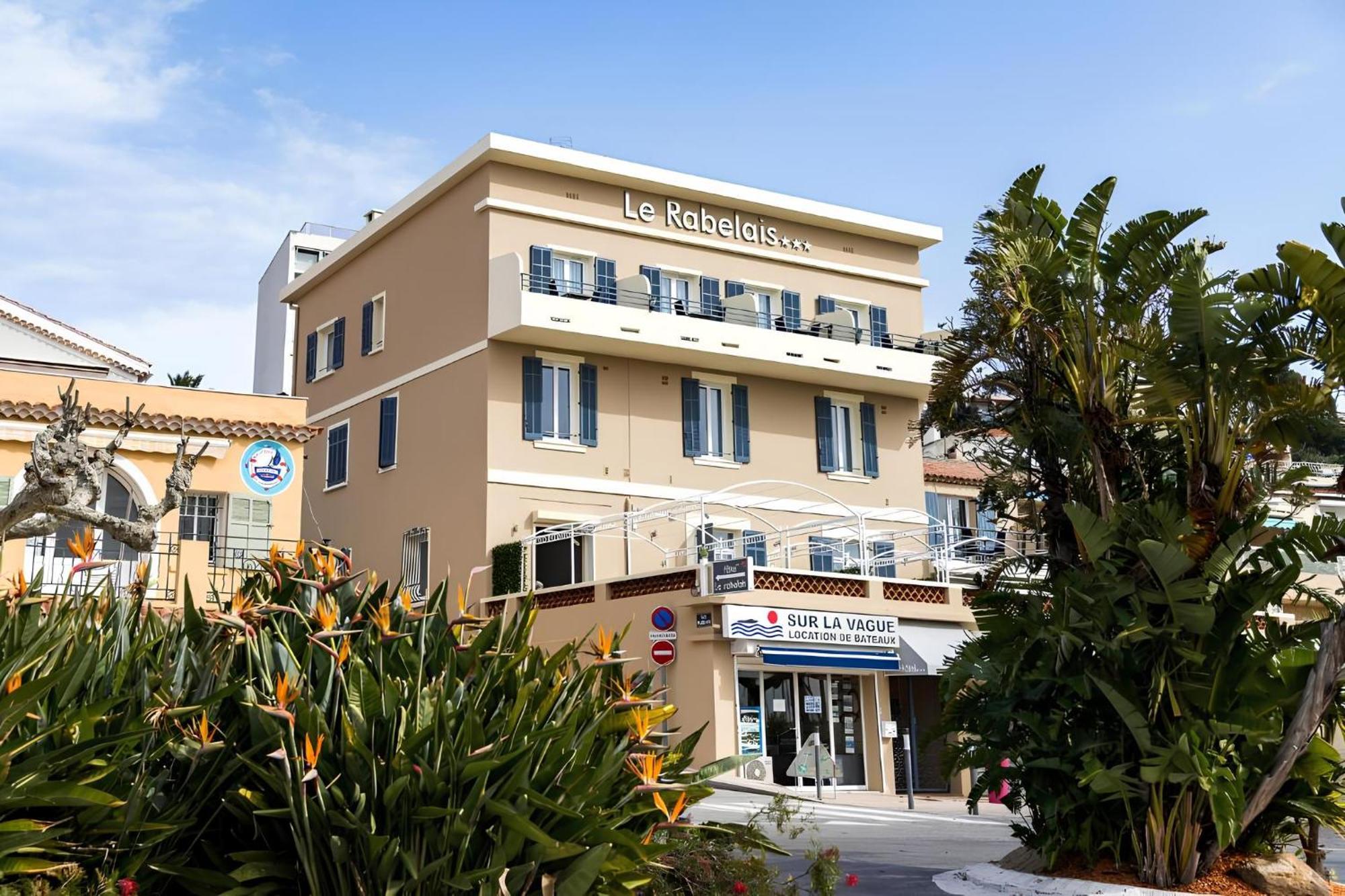 Hotel Le Rabelais เลอลาวองดูว์ ภายนอก รูปภาพ